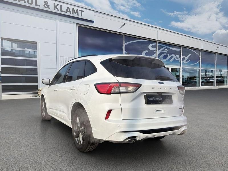 Gebraucht Ford Kuga ST-Line 224 PS (164 kW) 2022 Frostweiß SUV