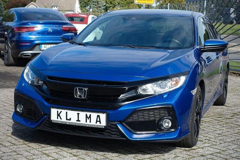 Gebraucht Honda Civic Elegance 129 PS (94 kW) 2018 Blau Limousine