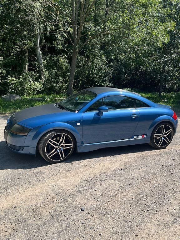 Blau Gebraucht 1998 Audi TT Sport Coupé | 2.500 € (Guter Preis) - Bild 1/4