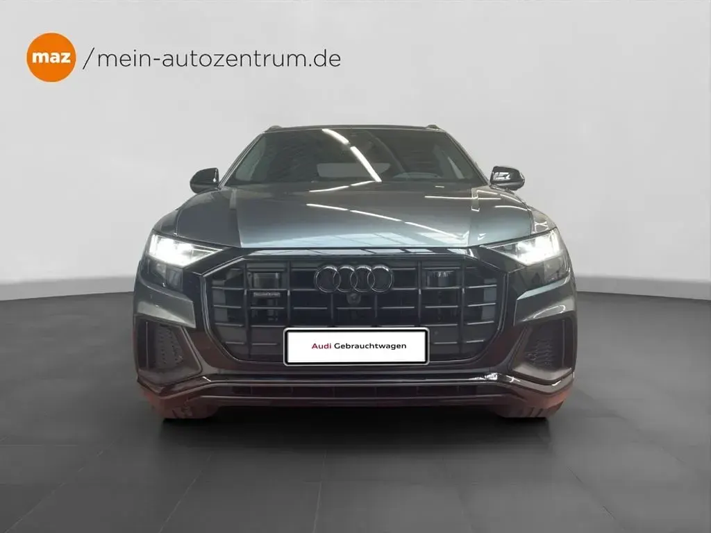 Gebraucht Audi Q8 S-Line 286 PS (210 kW) 2023 Daytonagrau perleffekt SUV