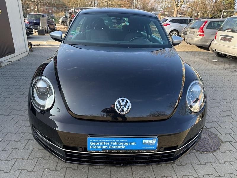 Gebraucht VW Beetle 105 PS (77 kW) 2014 Schwarz Kleinwagen