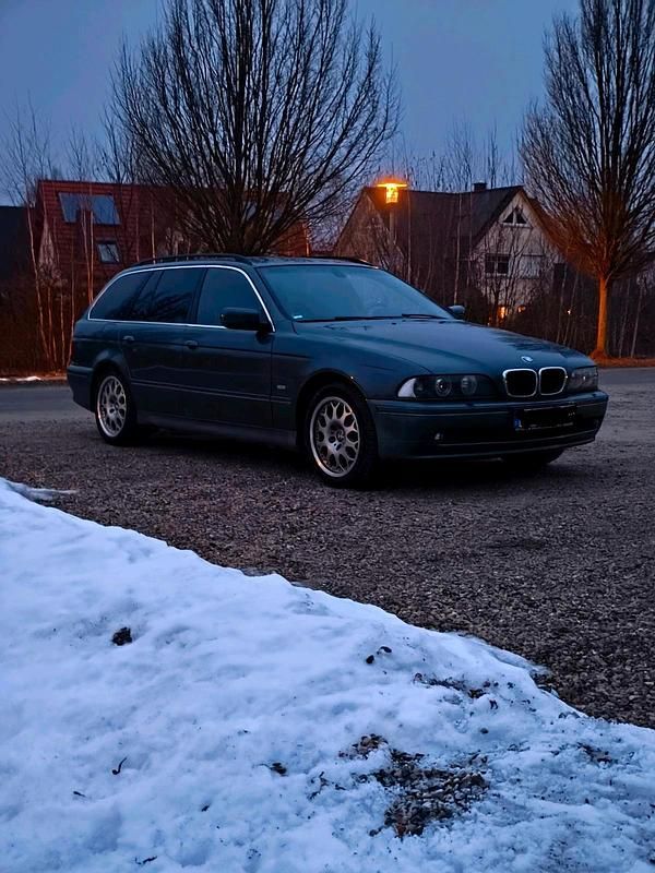 Gebraucht BMW 525 2003 Grau Kombi