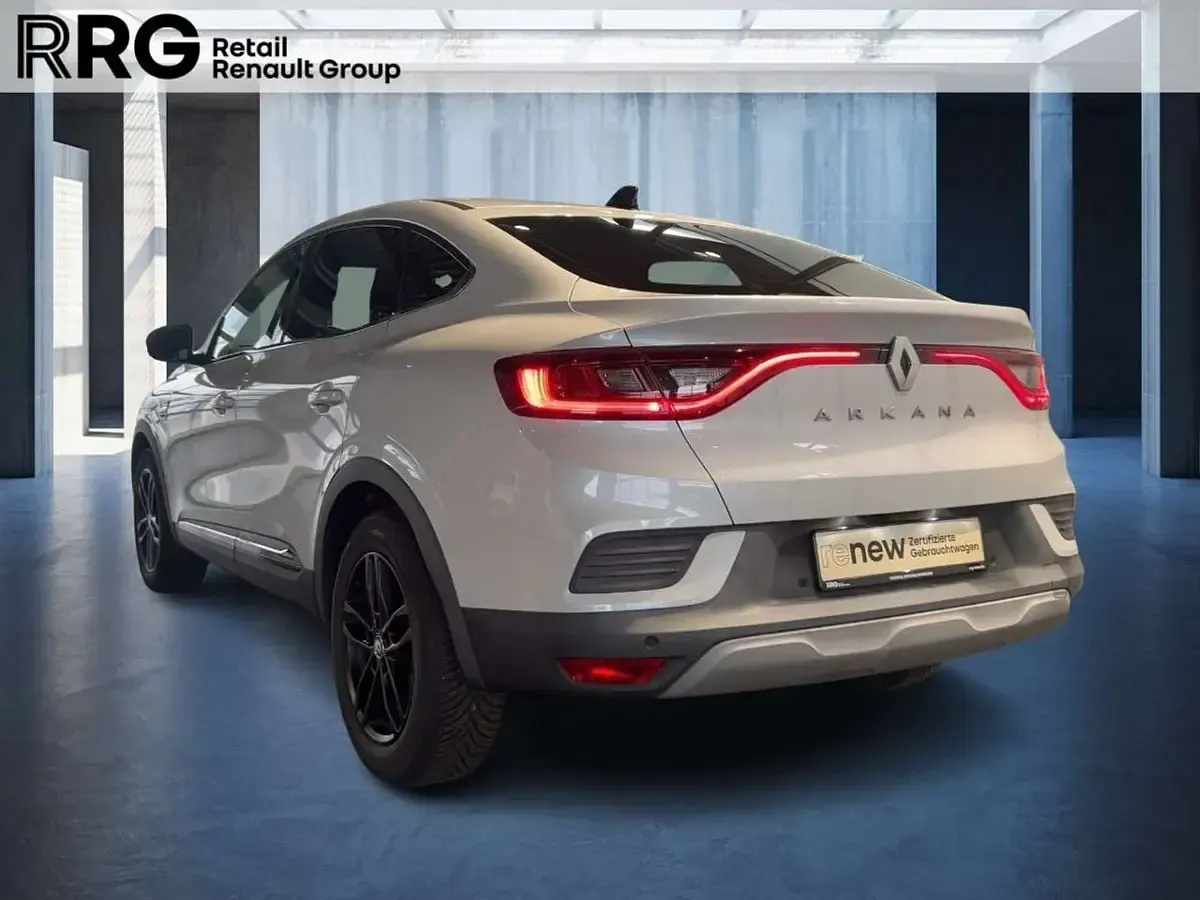 Gebraucht Renault Arkana Intens 140 PS (102 kW) 2022 Weiss SUV