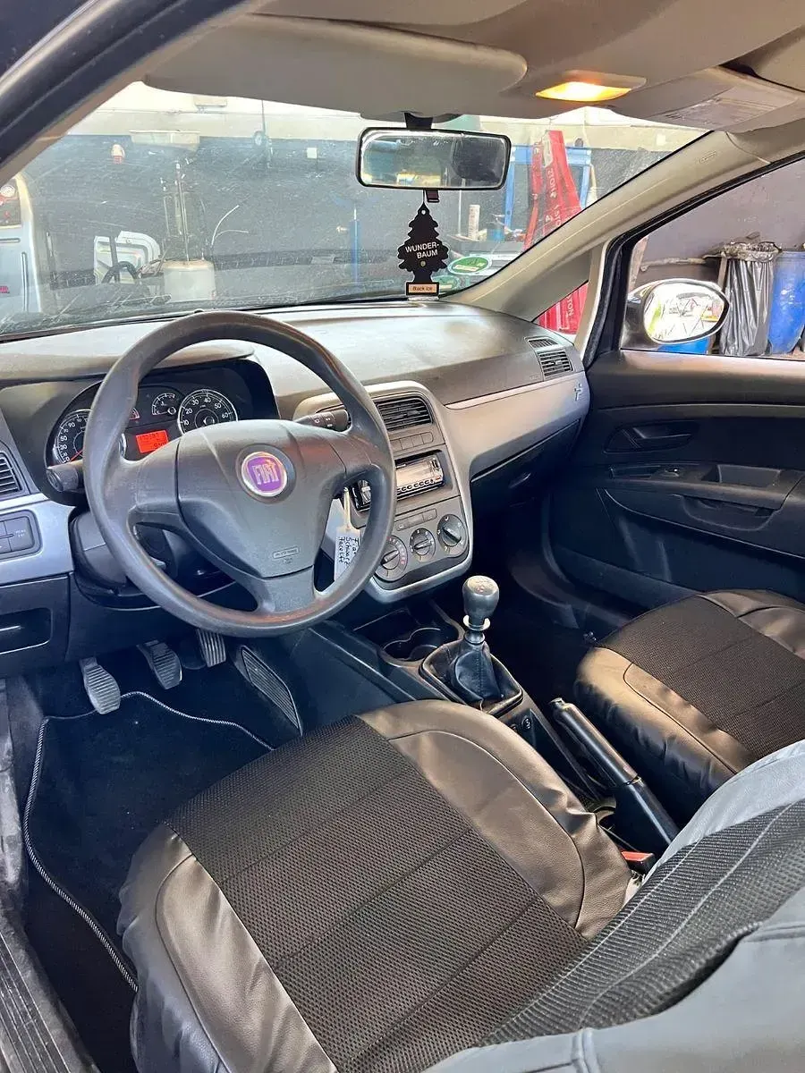 Gebraucht Fiat Punto 65 PS (47 kW) 2009 Schwarz Kleinwagen
