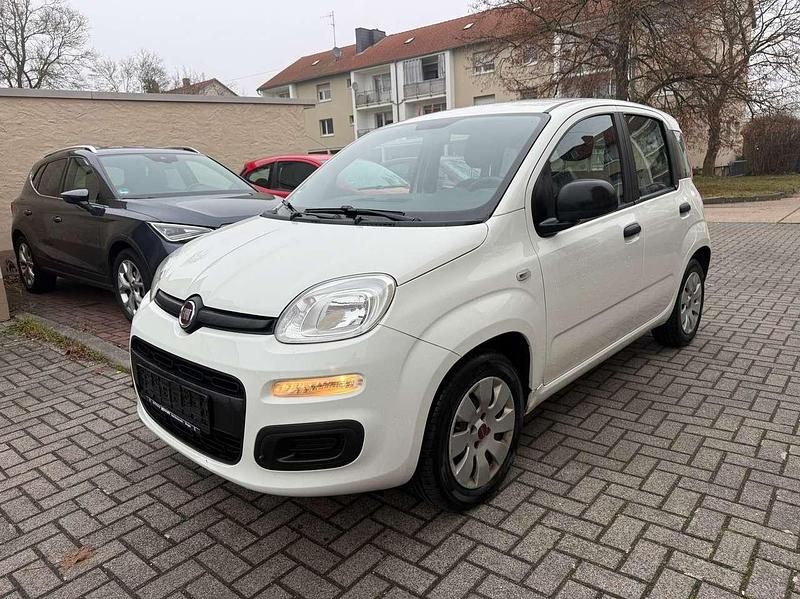 Colore esterno (weiss) Gebraucht 2016 Fiat Panda Pop Kleinwagen | 5.450 € (Fairer Preis) - Bild 1/4