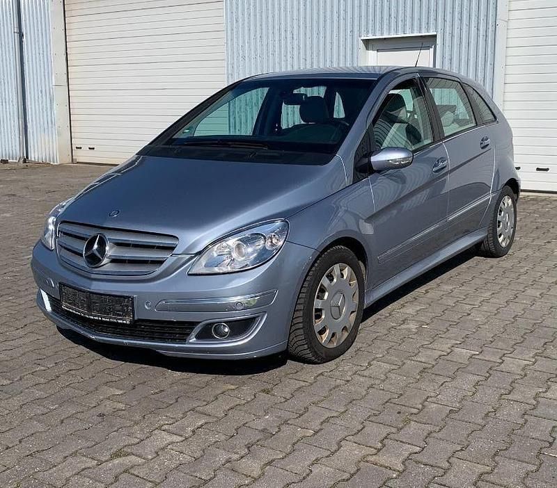 Gebraucht Mercedes B200 140 PS (102 kW) 2005 Van / Kleinbus