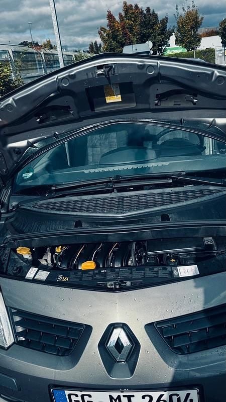 Gebraucht Renault Modus 111 PS (81 kW) 2005 Grau Van / Kleinbus