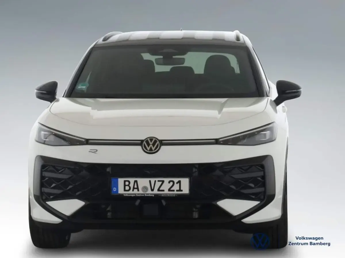 Gebraucht VW T-Roc R-line 150 PS (110 kW) 2025 Weiß SUV