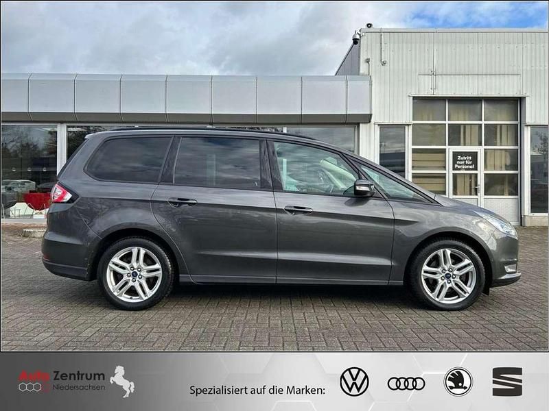 Gebraucht Ford Galaxy Business Edition 241 PS (177 kW) 2018 Grau Van / Kleinbus