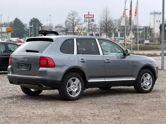 Usata Porsche Cayenne S 340 CV (250 kW) 2004 Grigio SUV