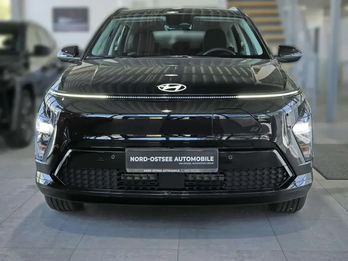 Gebraucht Hyundai Kona Select 99 kW (135 PS) 2026 Abyss black SUV