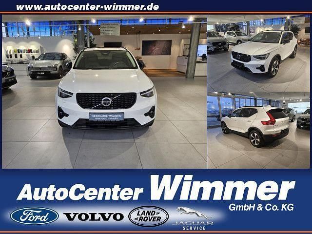 Weiß Gebraucht 2025 Volvo XC40 Plus SUV | 40.900 € (Teuer) - Bild 1/4