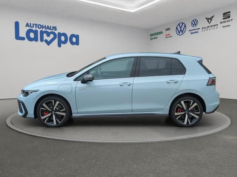 Gebraucht VW Golf VIII GTE 272 PS (200 kW) 2025 Blau Limousine