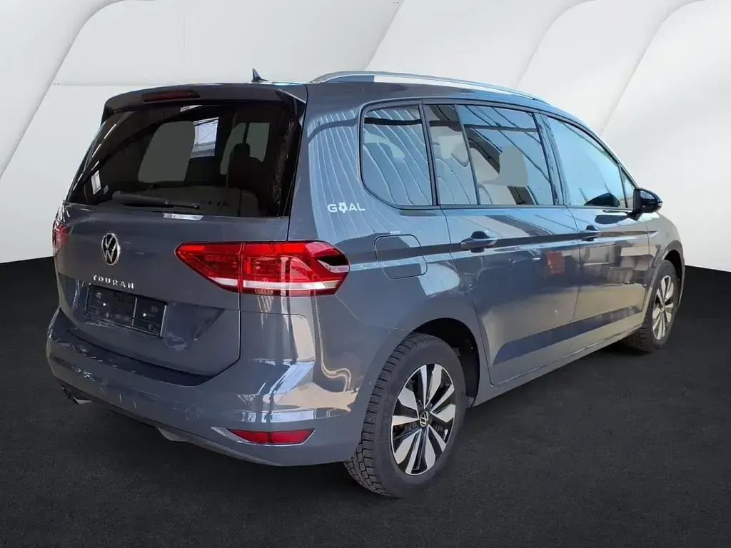Gebraucht VW Touran Goal 150 PS (110 kW) 2025 Delfingrau Van / Kleinbus