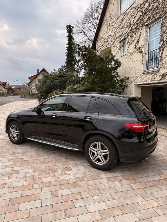 Gebraucht Mercedes GLC220 170 PS (125 kW) 2016 Schwarz SUV