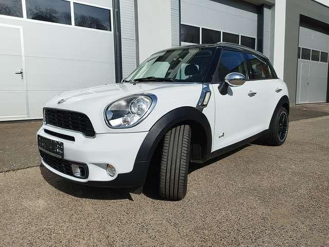 Light white Gebraucht 2010 Mini Cooper S Countryman SUV | 10.250 € (Etwas zu teuer) - Bild 1/4