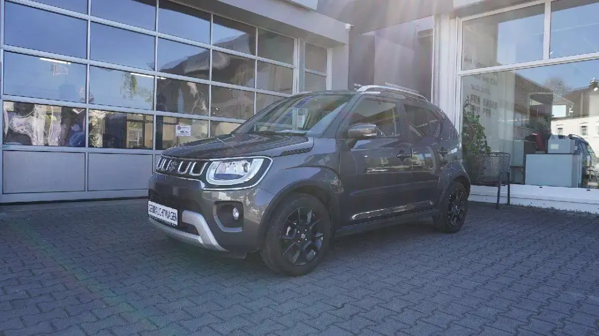 Gebraucht Suzuki Ignis Comfort+ 83 PS (61 kW) 2023 Grau SUV