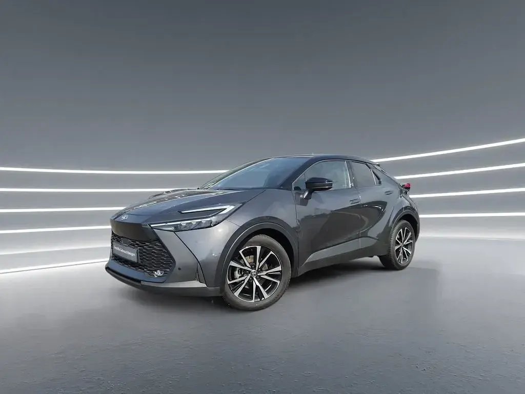Gebraucht Toyota C-HR Team 140 PS (102 kW) 2024 Grau SUV