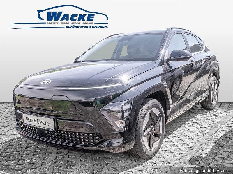 Gebraucht Hyundai Kona Advantage 114 kW (156 PS) 2024 Farbe: schwarz SUV