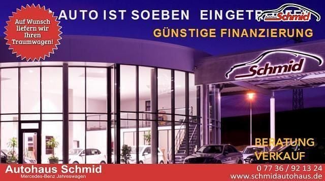 Grau Gebraucht 2024 Mercedes CLA180 AMG line Limousine | 32.880 € (Guter Preis) - Bild 1/1
