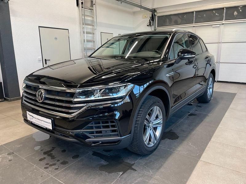 Gebraucht VW Touareg Basis 231 PS (169 kW) 2019 Schwarz SUV