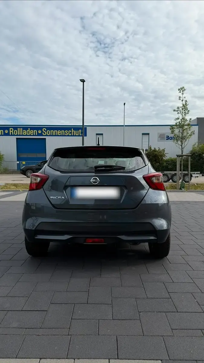 Gebraucht Nissan Micra 90 PS (66 kW) 2018 Grau Kleinwagen
