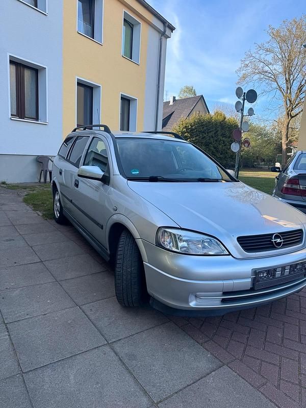 Second-hand Opel Astra 101 CP (74 kW) 2000 Break