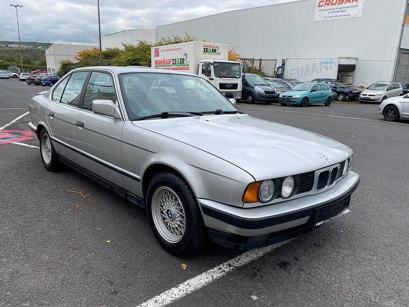Używany BMW 520 150 KM (110 kW) 1990 Sedan/Limuzyna