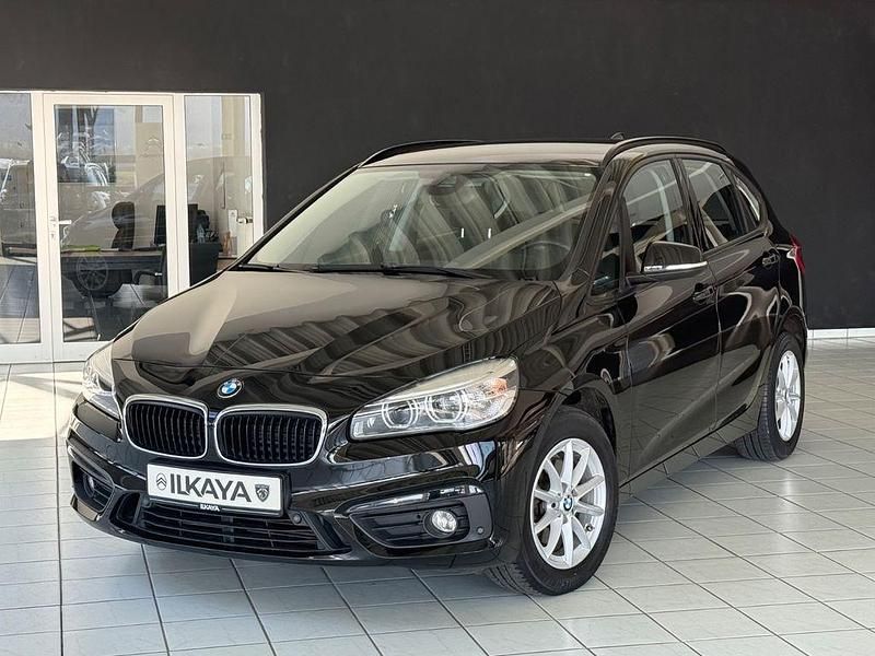 Gebraucht BMW 218 Advantage 150 PS (110 kW) 2018 Schwarz Kombi