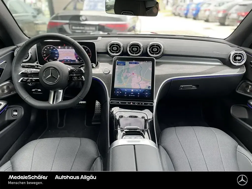 Gebraucht Mercedes CLE220 AMG 197 PS (144 kW) 2026 Obsidianschwarz Cabrio