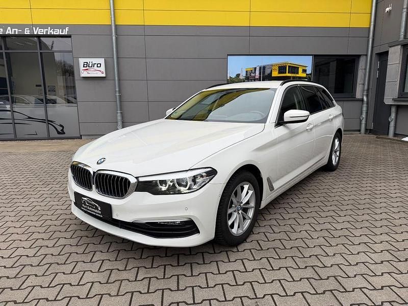 Gebraucht BMW 520 Performance 190 PS (139 kW) 2019 Weiß Kombi