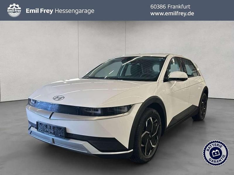 Weiß Gebraucht 2024 Hyundai Ioniq 6 Dynamiq Limousine | 37.950 € (Teuer) - Bild 1/3