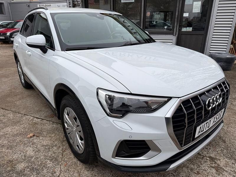 Gebraucht Audi Q3 Ambiente 150 PS (110 kW) 2019 Weiß SUV