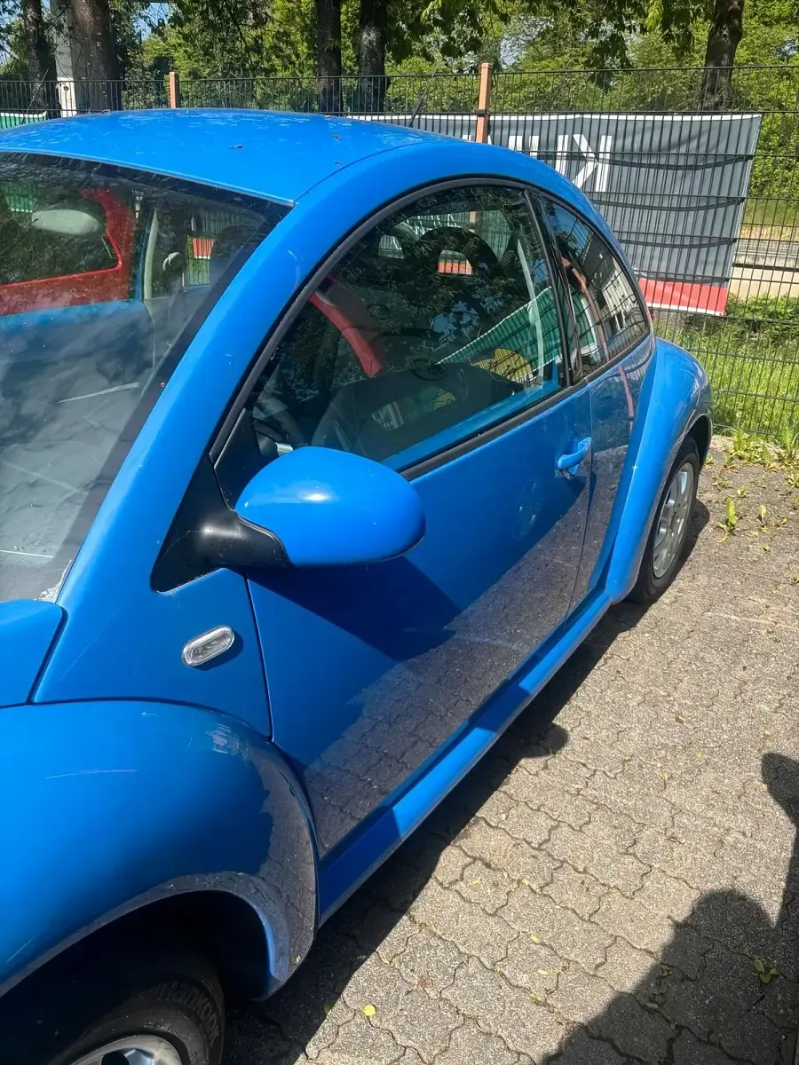 Gebraucht VW New Beetle 75 PS (55 kW) 2002 Blau Kleinwagen