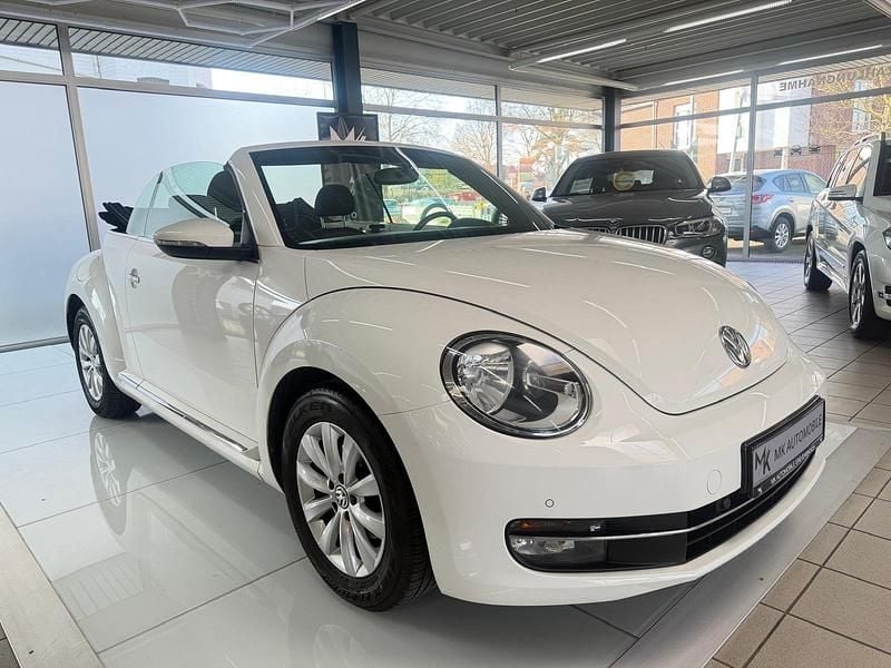 Gebraucht VW Beetle Cabriolet Design 105 PS (77 kW) 2013 Weiß Cabrio
