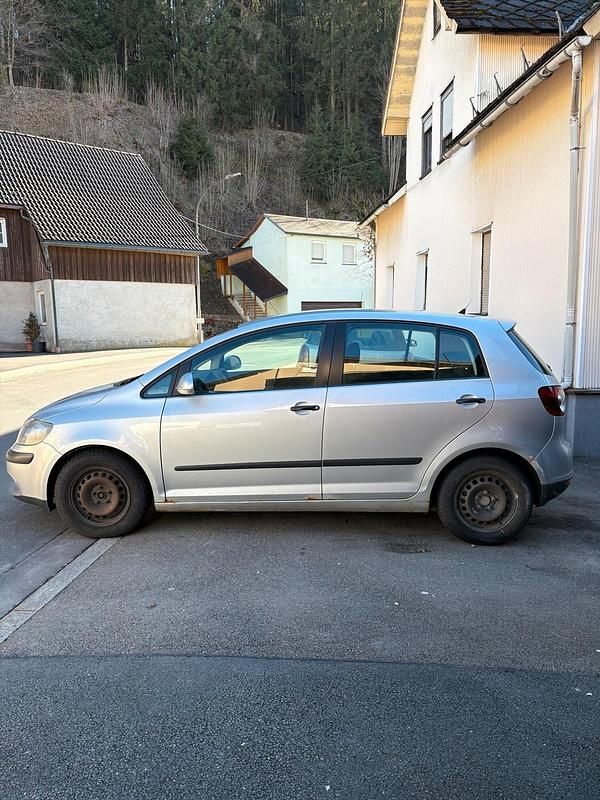 Gebraucht VW Golf IV 102 PS (75 kW) 2005 Grau Kleinwagen