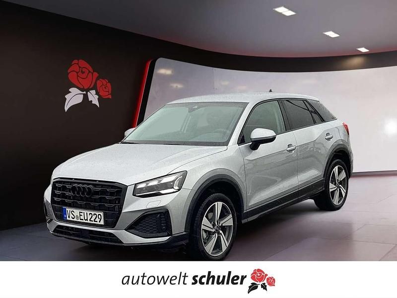Florettsilber Gebraucht 2023 Audi Q2 Advanced SUV | 29.949 € (Teuer) - Bild 1/4