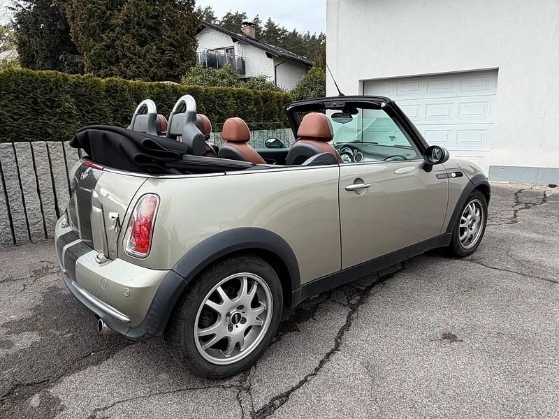 Gebraucht Mini Cooper Cabriolet 115 PS (84 kW) 2008 Andere farben Cabrio