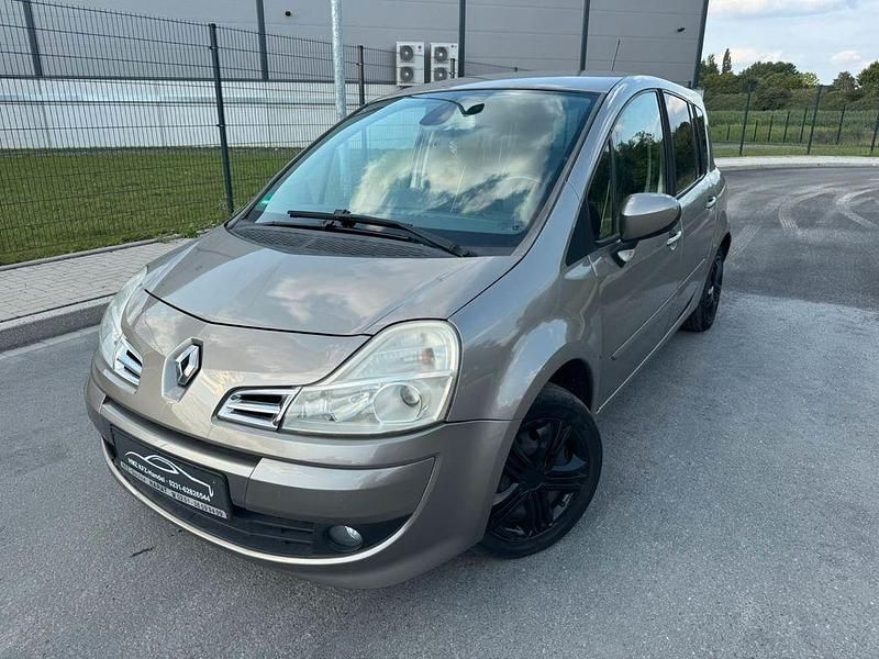 Gold Gebraucht 2009 Renault Grand Modus Dynamique Van / Kleinbus | 790 € (Fairer Preis) - Bild 1/4