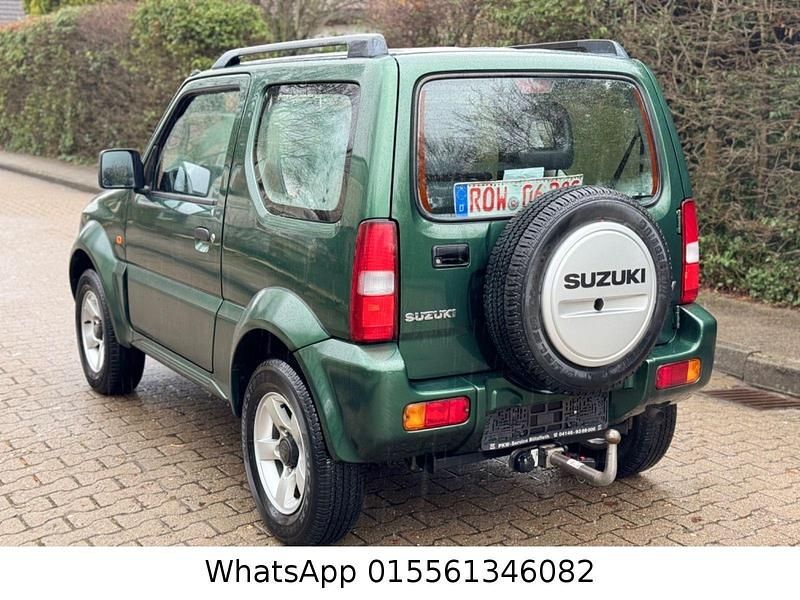 Gebraucht Suzuki Jimny Style 86 PS (63 kW) 2010 Grün SUV