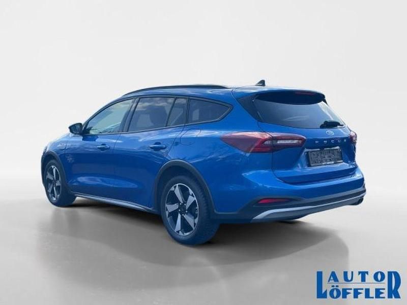 Usata Ford Focus Active 155 CV (114 kW) 2024 Blu Station wagon