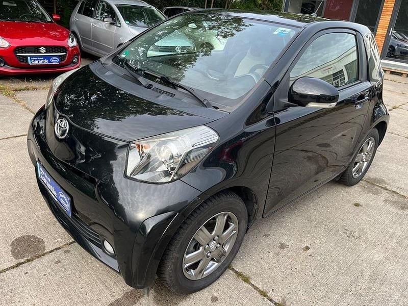 Schwarz Gebraucht 2009 Toyota iQ Kleinwagen | 6.990 € (Fairer Preis) - Bild 1/4