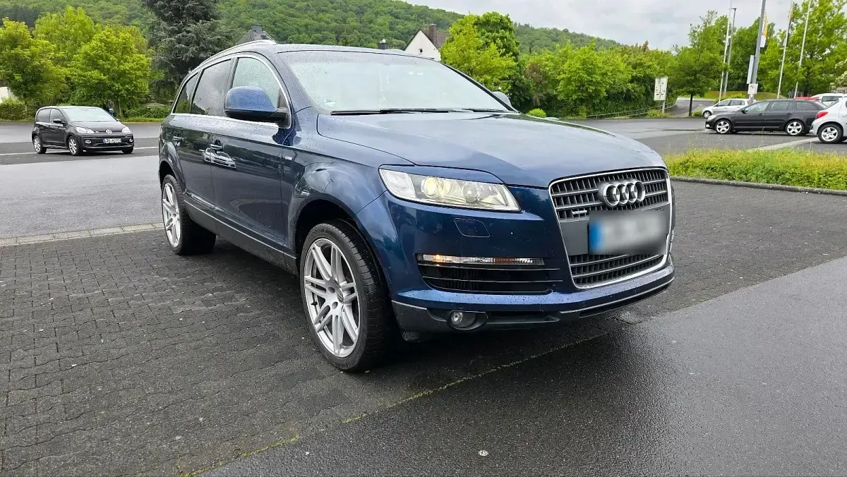 Używany Audi Q7 S-Line 240 KM (176 kW) 2007 Niebieski SUV