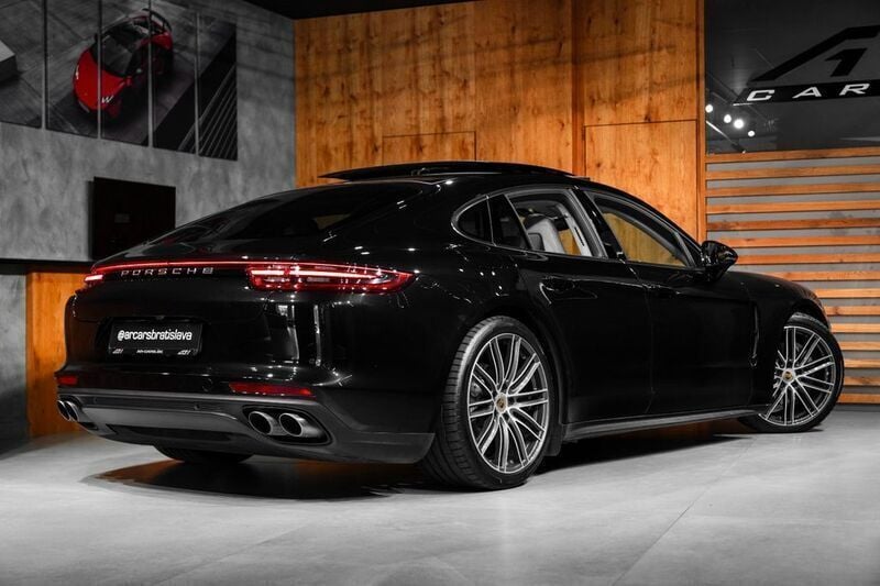 Gebraucht Porsche Panamera 4S Chrono 421 PS (309 kW) 2017 Schwarz Limousine