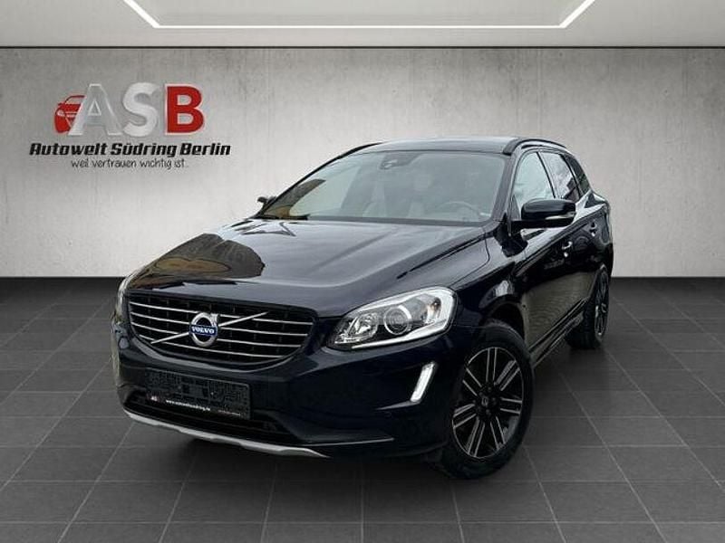 Blau Gebraucht 2016 Volvo XC60 Momentum SUV | 18.599 € (Fairer Preis) - Bild 1/4