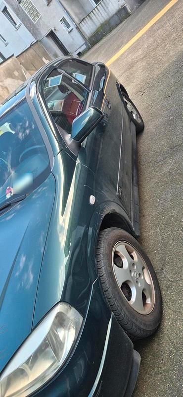 Gebraucht Opel Astra 101 PS (74 kW) 1998 Grün Kleinwagen
