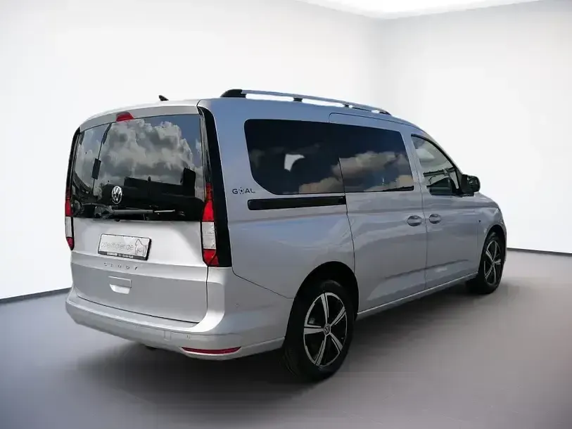 Gebraucht VW Caddy Maxi Life 122 PS (89 kW) 2026 Silber Van / Kleinbus