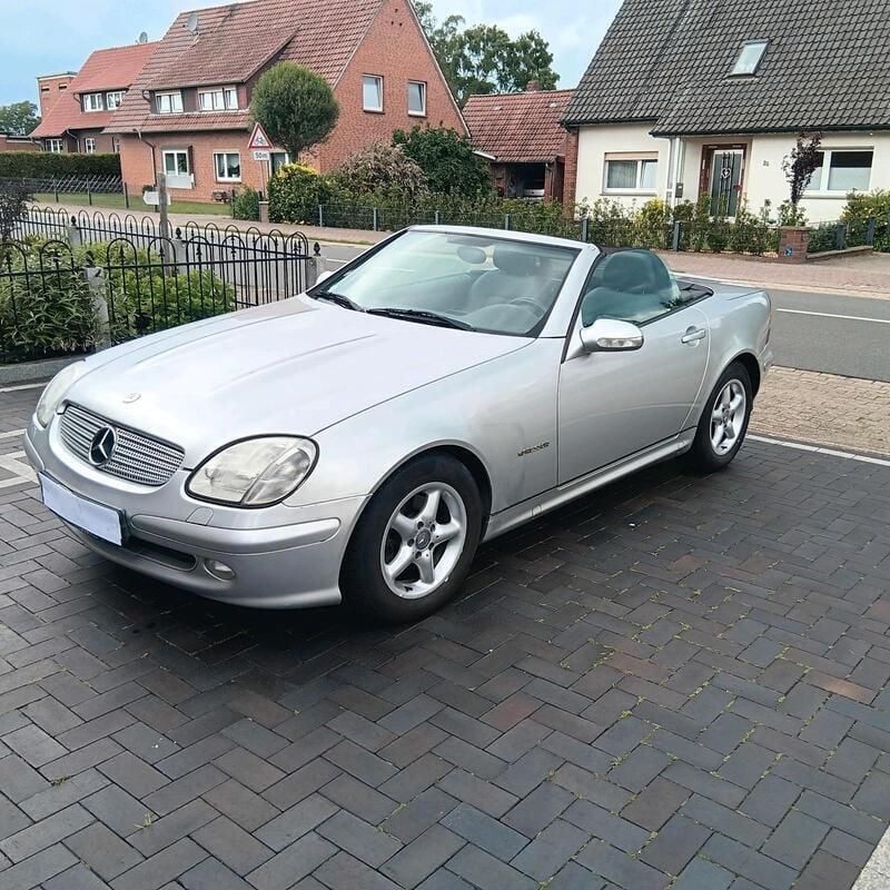 Silber Gebraucht 2003 Mercedes SLK200 Cabrio | 3.500 € (Superpreis) - Bild 1/4