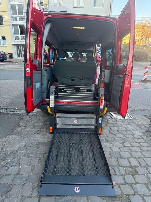 Rot Gebraucht 2011 Ford Transit Van / Kleinbus | 3.800 € (Guter Preis) - Bild 1/4