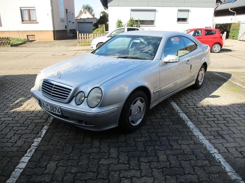 Gebraucht Mercedes CLK200 Elegance 136 PS (100 kW) 2000 Silber Coupé